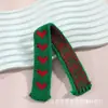 En Stock Bufanda de punto mini hecha a mano DIY accesorios para muñecas juguetes decoración de Navidad bufanda pequeña para dedos venta al por mayor