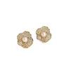Brincos de Tarraxa Flor de Pérola Retro Franceses Moda Simples Exquisitos Leve Luxo Nicho Sensação de Alto Padrão Adornos para Orelha