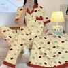 Pijama de contraste de color coreano para niña, lindo, estampado de manzana, para mujer, manga corta, ropa de casa cómoda, conjunto de tres piezas, se puede vender al por mayor