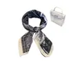 Pañuelo Cuadrado Pequeño de Terciopelo Estampado 70 para Mujer, Versátil Elegante Pañuelo Estampado Cachemir para Otoño e Invierno, Bufanda de Cuello, Chal, Bufanda, Pañuelo de Cuello