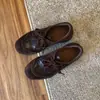 Zapatos de cuero para mujer de suela gruesa, retro, versátiles, de corte bajo, para ir al trabajo, modelo nuevo 2026, patchwork, mocasines cómodos y versátiles, modernos