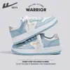 Tênis de Puxar para Homens e Mulheres, Novo Estilo Casal Primavera/Verão, Sapatos Esportivos de Couro Versáteis que Aumentam a Altura para Homens B