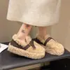 Sapatos Peludos com Cobertura para a Cabeça, Estilo Novo para o Inverno de 2026, para Mulheres, Uso Externo, Sola Grossa, Quentes, Aveludados por Dentro, Fivela de Couro, Salto Coberto, Sapatos de Algodão, Modernos