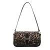 Bolsa Feminina Estilo Novo Simples Retrô Moda Casual Personalidade Bolsa de Ombro Único Tendência Primavera 2026 Bolsa Quadrada Pequena Texturizada