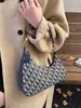 Bolsas Estilo Nuevo Europeo y Americano Bolsos de Mano de Gran Capacidad, Modernos Bolsos Cruzados de Hombro con Letras, Bolsos Retro Bordados de Media Luna para Mujer