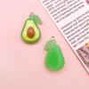 1 colgante de resina verde aguacate gato bola de carne mariposa colgante pie colgante accesorios para joyería hecha a mano DIY