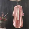 Camisa Feminina de Algodão e Linho Estilo Coreano Comprimento Médio Nova Coleção Primavera e Outono Solta Versátil Manga Longa Emagrecedora Roupa de Exterior