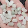 Cuentas sueltas de jade hexagonal verde Tianshan, cuentas cilíndricas de jade blanco con patrón verde, cuentas de columna recta y tubulares, accesorios para joyería DIY