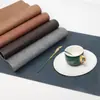 Jogos americanos de couro dupla face com padrão de couro de vaca em PVC, tapetes de mesa, porta-copos, tapetes de tigela resistentes a manchas, louças minimalistas modernas e porta-copos para conjuntos de chá