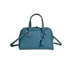 Bolso de Mano Pequeño Victoria de Venta Caliente Transfronteriza, Bolso Boston de Cuero de Vaca Moda Retro, Bolso Cruzado Versátil para el Día a Día