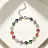 Pulsera de Trébol de Cuatro Hojas de Siete Colores con Diamantes Completos Estilo Francés Europeo Lujo Ligero Sensación de Alta Gama Brazalete Incrustado con Pedrería Moda Versátil Exquisita Joyería de Mano