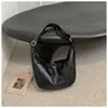 Bolsa retrô moderna de grande capacidade para mulheres, nova moda de nicho do dia a dia bolsa de bolinho, bolsa de ombro transversal para comércio exterior