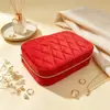 Directamente del fabricante, caja de joyería de terciopelo de alta gama, caja de embalaje de joyería estilo largo, caja de regalo para collar vintage, broche, anillo para el cabello al por mayor