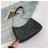 Bolsa Tote Casual Fashion Estampada Grande Capacidade Tendência Europeia e Americana 2025 Nova Retrô Elegante para o Dia a Dia sob o Braço Ombro Único para Mulheres