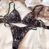 Suprimento de Comércio Exterior Europeu e Americano Francês Sexy Cetim Triângulo Copo Lingerie Fina Sem Fio Confortável Conjunto de Sutiã Calcinha T