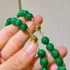 Collar de Cadena para Clavícula con Roca de Cuarzo Esmeralda y Concha Natural