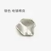 Botón de metal plisado de forma irregular plateado abrigo de cachemira botón decorativo de piel chaqueta de traje botón de suéter