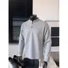 Sudadera retro de manga larga de marca moderna, chaqueta de otoño con cuello Henley y bordado de hilo rojo, Henley de peso pesado estilo americano
