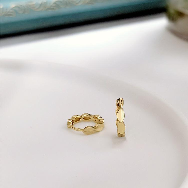 EH601999 2000橄榄型车花耳扣