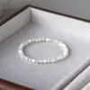"Rocío Blanco" Pulsera Ultra-Hidratante de Concha Blanca Natural con Hilo Elástico, Pulida a Mano, que no se decolora, Pulsera Genuina para Mujeres con un Estilo Fresco y Sencillo