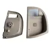 826112B000J9 é aplicável a peças automotivas Hyundai importadas, especificamente o quadro da maçaneta interna da porta para o Santa Fe CM.