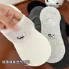 Calcetines Invisibles Bajos de Verano para Mujer, Calcetines de Barco Lindos de Dibujos Animados, Calcetines Finos de Algodón Antideslizantes de Silicona al por Mayor