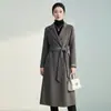Abrigo de lana de doble cara para mujer, largo por encima de la rodilla, otoño/invierno 2026, cuello de solapa, cintura con cinturón, abrigo de lana de alta gama