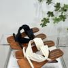 Sandálias de Design de Nicho Estilo Francês para Mulheres, Verão 2026 Novas Retro Plataforma Quadrada Abertas Slip-Ons