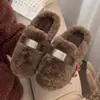 Novas pantufas de algodão da moda para casais, espessadas para aquecimento no outono e inverno, com solas macias, design antiderrapante, adequadas para uso interno e externo, e ideais para uso pós-parto