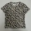 Camiseta de Verano Casual Nueva de Manga Corta con Estampado de Leopardo Estilo Europeo para Mujer Cuello Redondo Uso Diario Delgado Personalidad de Nicho Top