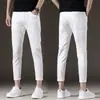 Pantalones de mezclilla finos de seda de hielo negros de alta gama para verano para hombre, corte ajustado, estilo coreano, elásticos, versátiles, largo 9/10