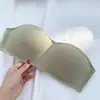 Zimo Yipin Segunda Generación Strapless Antideslizante Estilo Japonés Lencería para Niña Sexy Hombros Descubiertos Versátil Sujetador Push-Up