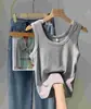 Camisola de Canalé para Mujer Estilo Nuevo Verano 2026, Corte Ajustado, Anti-Exposición, Adecuada para Usar en Capas o Sola, Top Corto Deportivo