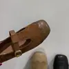 Novidade 2025 Sapatos Loafer Femininos para Gestantes, Bico Quadrado, Salto Baixo, Tira Única, Padrão Esculpido, Sapatos Baixos Femininos Versáteis, Salto Baixo, Patchwork Fosco