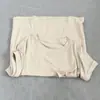 La tela se siente cómoda, bolsillo con vuelta, manga corta, manga integrada, nuevo de verano para mujer, cuello redondo, casual, suave, ceroso, camiseta
