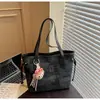 Bolso Tote de Nicho Transfronterizo para Viajes Diarios 2026 Nuevo Estilo Coreano Bolso de Hombro Único Bolso de Mano Casual de Gran Capacidad