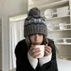 Nuevo Gorro de Punto de Estilo Coreano Atmosférico para Otoño e Invierno para Mujer, Cálido Gorro Lei Feng Protector de Orejas, Versátil Gorro de Lana Adelgazante