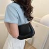Casual Estilo Ocidental Saddle Bag Feminino 2023 Verão Nova Moda Casual Feminina Bolsa de Ombro Simples Nas Axilas para Mulheres