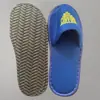 Pantuflas Gruesas Personalizadas al por Mayor para Hoteles de Lujo, Casas de Huéspedes, Salones de Belleza, Hospitalidad Doméstica Desechable, Engrosadas para Uso en Hotel