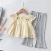 Camiseta de Muñeca para Niña Coreana Moda Suelta Bebé Elegante Top de Manga Corta para Niños con Estampado de Flores Amarillas