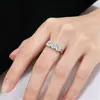 Fornecimento Transfronteiriço Anel Feminino de Prata Esterlina S925 com Três Pedras de Moissanita Anel de Ovo de Pombo de Diamante de Moissanita de Luxo de Alta Qualidade Venda por Atacado