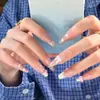 Uñas Postizas Edición Año Nuevo 2026 Rojo Retro Cisne Lunares Francés Ojo de Gato Moño Brillante Blanco Piezas de Uñas Postizas