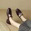 Estilo francés, lujo discreto, inspiración retro, bailarinas inspiradas en Chanel - Colección verano y otoño 2026, zapatos de piel de punta redonda de nicho, bailarinas Mary Jane