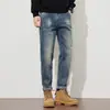 Ropa Popular para Hombre / Otoño e Invierno 2026 Nuevos Jeans Rasgados Elásticos para Hombre Pantalones Ajustados Versátiles Pantalones Largos