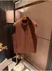 Chaleco casual de negocios para hombre con cuello alto, cierre de cremallera y tela elástica. 13674