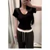 Ropa de Exportación de Moda Femenina Coreana Dongdaemun - Un Artículo Esencial de Ropa Interior~ Todos Deberían Tener Uno, una Camiseta Ajustada de Manga Corta con Cuello en V que Favorece la Figura