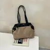 Bolso de axila para mujer, nueva colección de otoño 2026, bolso de hombro moderno y versátil, material de gamuza, elegante bolso cruzado