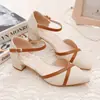 Sandalias de Tacón Alto para Mujer Dedo del Pie Verano Nuevo Francés Tacón Medio Tacón Grueso Zapatos de Mujer Punta Fina Sandalias de Mujer Ins Tendencia