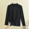 Nueva colección Otoño/Invierno 2026: top térmico suave y cómodo de manga larga con cuello semi-alto, color liso simple, versátil, amigable con la piel y estilo minimalista