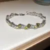 Um Toque de Verde Oliva~ Pulseira Flor Folha de Zircônia Oval, Pulseira Doce Estilo Floresta, Joias com Sensação de Luxo Leve e de Alta Qualidade